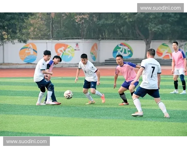 推动校园足球改革 促进足球联赛发展 打造全民健身新模式 推动校园足球改革 促进足球联赛发展 打造全民健身新模式